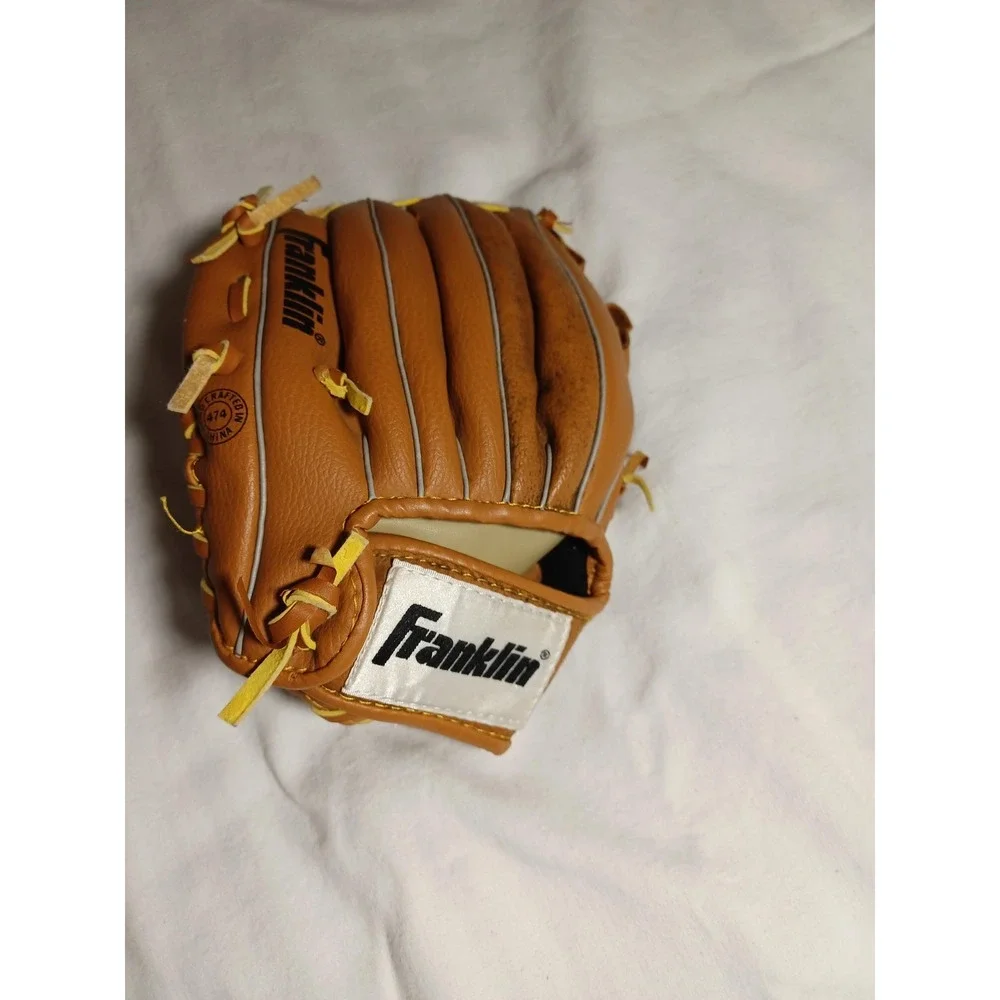 Franklin RTP Series‎ Youth Baseball Glove 9.5 In Leather Laced Tan Mitt